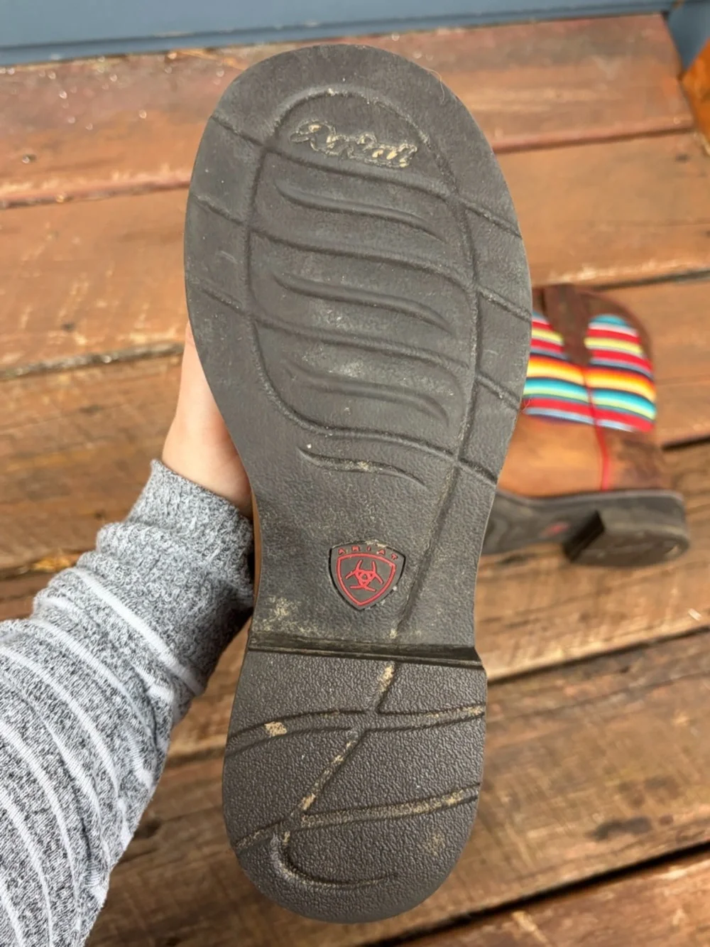 ARIAT Women's Gembaby Western Boot - Size 8 WORN ONCE - Picture 5 of 10